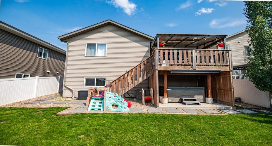 17 Alderwood Close, Blackfalds, Alberta T4M0L9, 5 Bedroom Bedrooms, 0 ,3 BathroomBathrooms,Residential,For Sale,Alderwood,0,A2328264