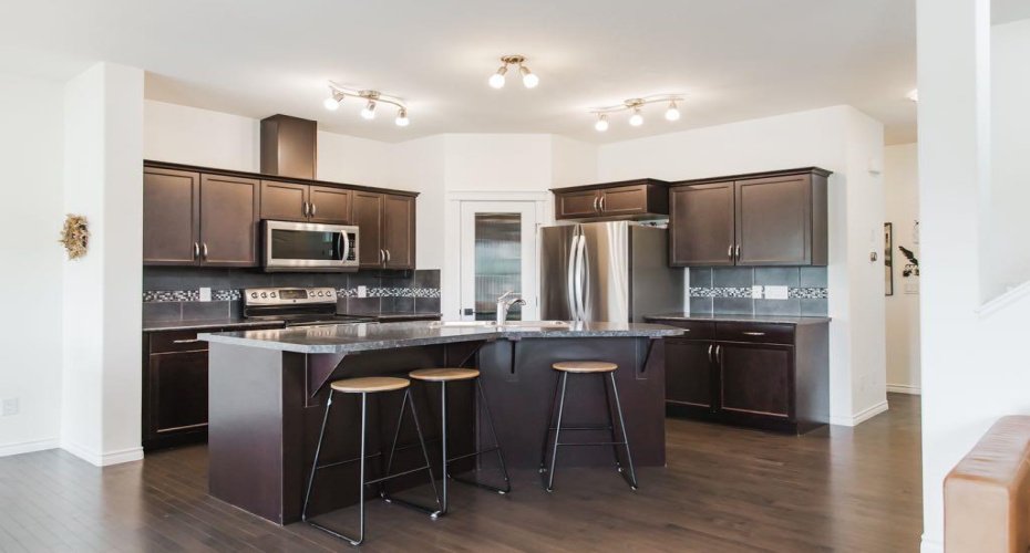 10261 85 Street, Grande Prairie, Alberta T8X 0K3, 4 Bedroom Bedrooms, 0 ,3 BathroomBathrooms,Residential,For Sale,85,0,A2328292