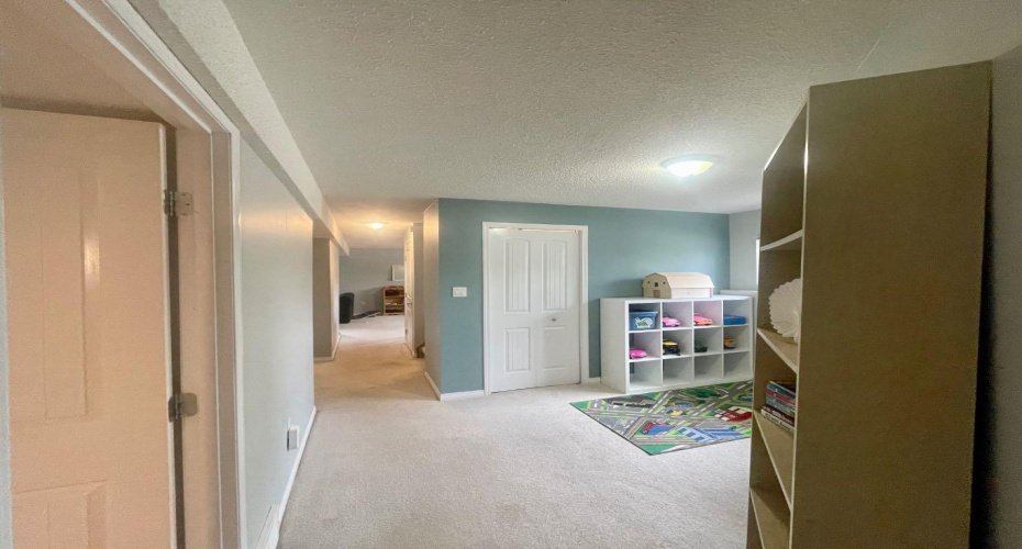 5301 15 Ave, Edson, Alberta T7E 1H2, 5 Bedroom Bedrooms, 0 ,3 BathroomBathrooms,Residential,For Sale,15 Ave,0,A2328336