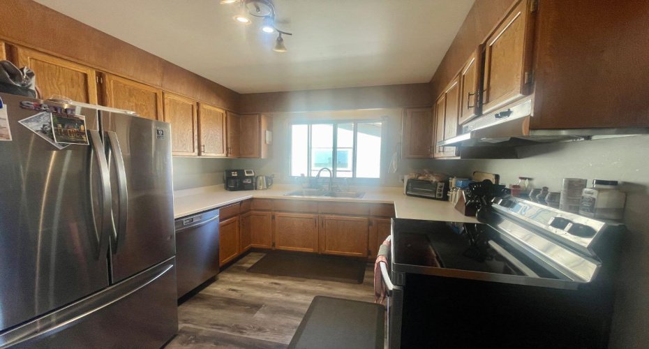 5301 15 Ave, Edson, Alberta T7E 1H2, 5 Bedroom Bedrooms, 0 ,3 BathroomBathrooms,Residential,For Sale,15 Ave,0,A2328336