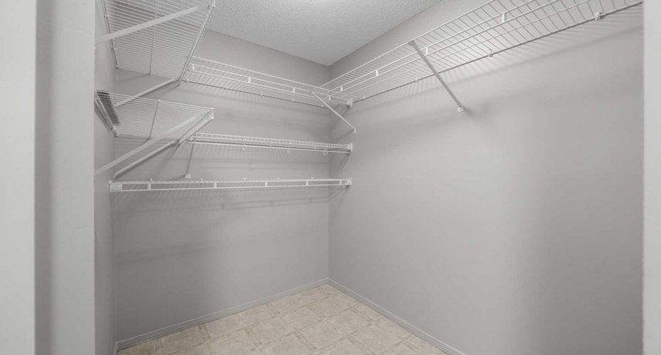 Walk-in Storage