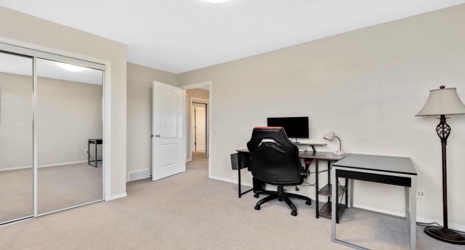 junior bedroom