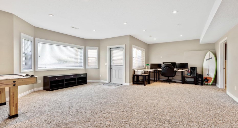148 Hillcrest Boulevard, Strathmore, Alberta T1P 0A3, 3 Bedroom Bedrooms, 0 ,4 BathroomBathrooms,Residential,For Sale,Hillcrest,0,A2328388