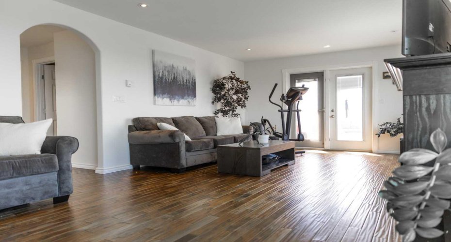 Upper Family room