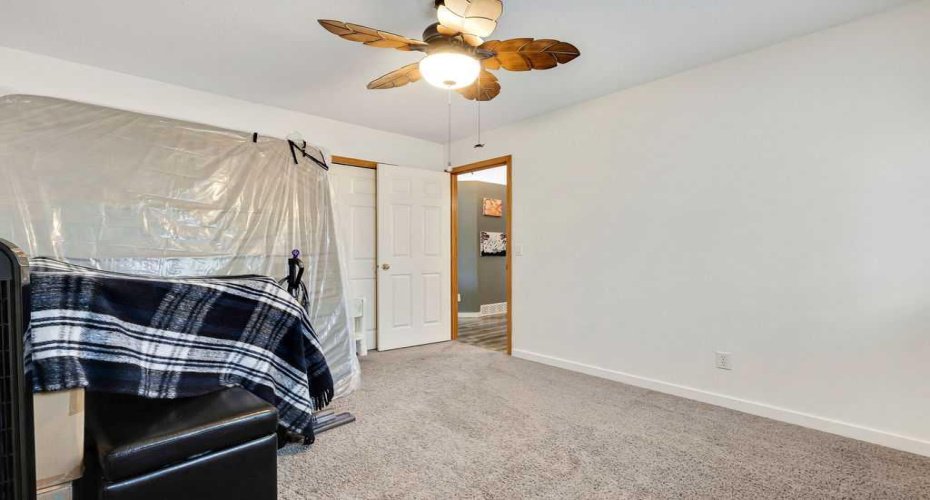 209 Coventry Circle, Calgary, Alberta T3K 5E5, 5 Bedroom Bedrooms, 0 ,3 BathroomBathrooms,Residential,For Sale,Coventry,0,A2328410