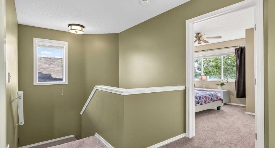 70 Creek Springs Road, Airdrie, Alberta T4B 2V5, 3 Bedroom Bedrooms, 0 ,4 BathroomBathrooms,Residential,For Sale,Creek Springs,0,A2328439