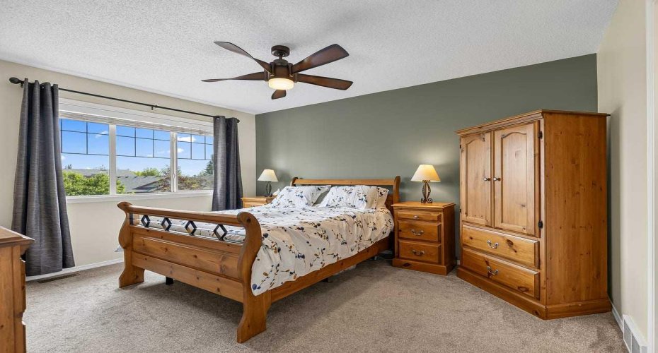 70 Creek Springs Road, Airdrie, Alberta T4B 2V5, 3 Bedroom Bedrooms, 0 ,4 BathroomBathrooms,Residential,For Sale,Creek Springs,0,A2328439