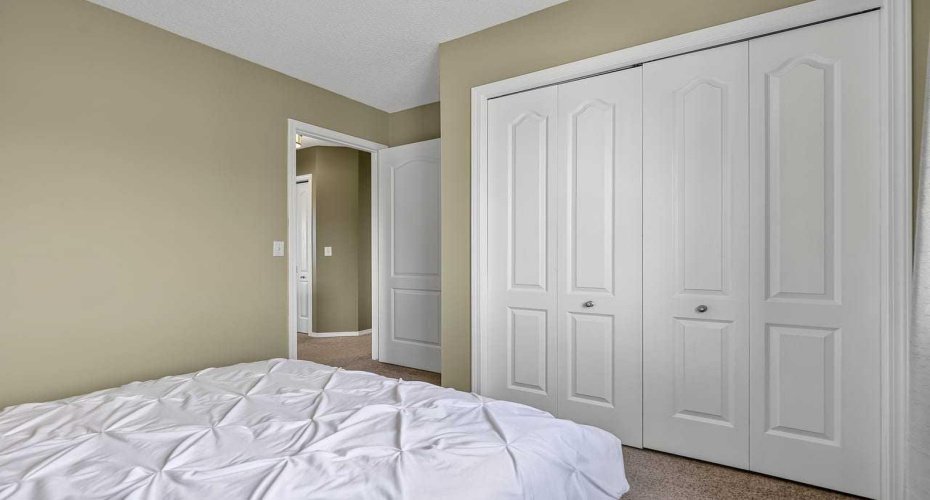 70 Creek Springs Road, Airdrie, Alberta T4B 2V5, 3 Bedroom Bedrooms, 0 ,4 BathroomBathrooms,Residential,For Sale,Creek Springs,0,A2328439