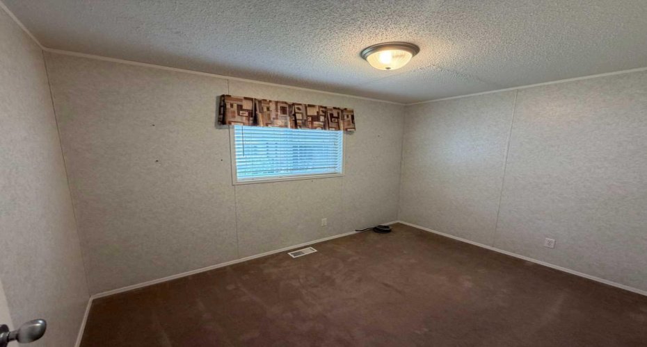 2 6205 54 Street, Ponoka, Alberta T4J 1M5, 2 Bedroom Bedrooms, 0 ,2 BathroomBathrooms,Mobile,For Sale,54 Street,0,A2328444