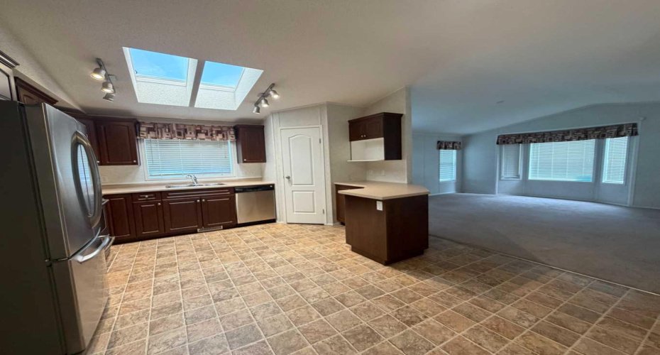 2 6205 54 Street, Ponoka, Alberta T4J 1M5, 2 Bedroom Bedrooms, 0 ,2 BathroomBathrooms,Mobile,For Sale,54 Street,0,A2328444
