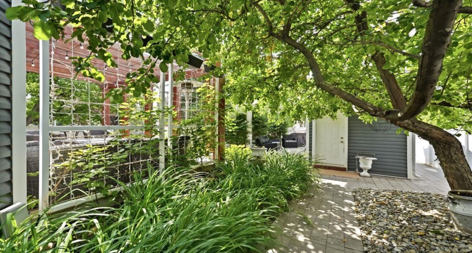 11 Alton Street, Red Deer, Alberta T4R 2H1, 5 Bedroom Bedrooms, 0 ,4 BathroomBathrooms,Residential,For Sale,Alton,0,A2328446