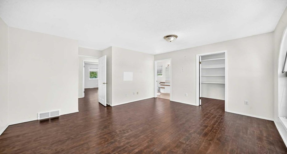 5 23 Avenue Close, Bowden, Alberta T0M 0K0, 3 Bedroom Bedrooms, 0 ,3 BathroomBathrooms,Residential,For Sale,23,0,A2328448