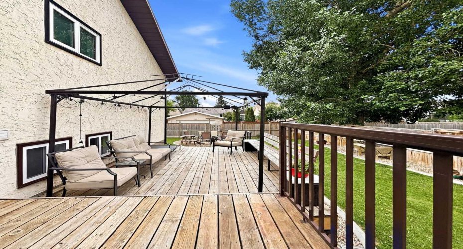 3-Tier Deck
