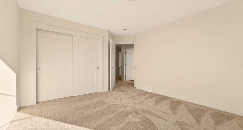 3121 44 Street, Lethbridge, Alberta T1K 8L1, 3 Bedroom Bedrooms, 0 ,2 BathroomBathrooms,Residential,For Sale,44,0,A2328476