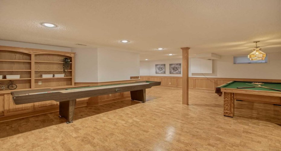 240 Varsity Estates Terrace, Calgary, Alberta T3B 5J4, 4 Bedroom Bedrooms, 0 ,3 BathroomBathrooms,Residential,For Sale,Varsity Estates,0,A2328479