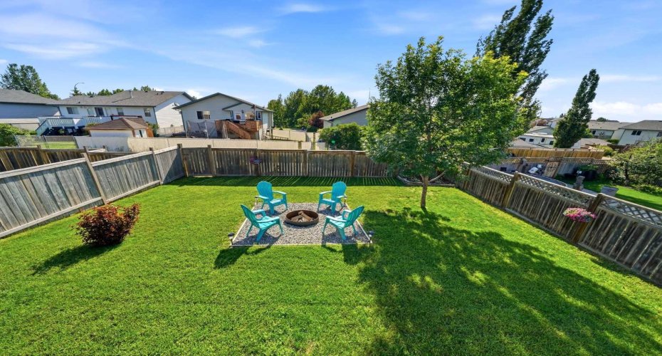 10 Sparrow Close, Blackfalds, Alberta T4M0K6, 4 Bedroom Bedrooms, 0 ,3 BathroomBathrooms,Residential,For Sale,Sparrow,0,A2328480