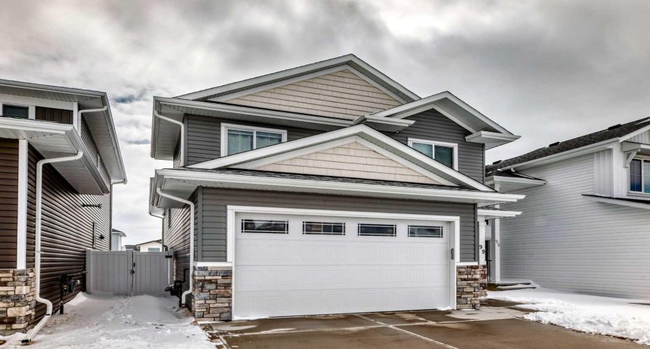 99 livingston Close, Red Deer, Alberta T4R0J9, 3 Bedroom Bedrooms, 0 ,2 BathroomBathrooms,Residential,For Sale,livingston,0,A2328489