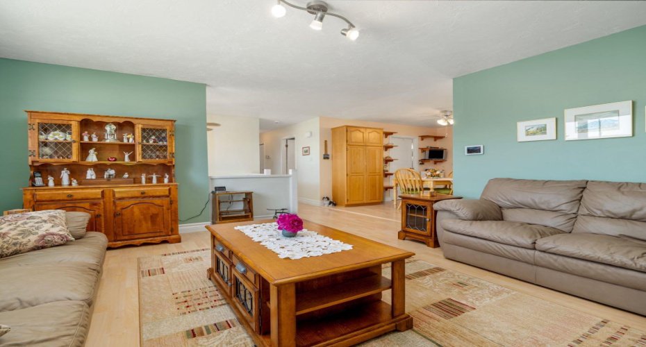 580 McDougall Street, Pincher Creek, Alberta T0K 1W0, 4 Bedroom Bedrooms, 0 ,3 BathroomBathrooms,Residential,For Sale,McDougall,0,A2328498