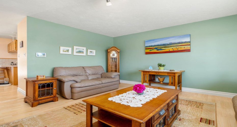 580 McDougall Street, Pincher Creek, Alberta T0K 1W0, 4 Bedroom Bedrooms, 0 ,3 BathroomBathrooms,Residential,For Sale,McDougall,0,A2328498