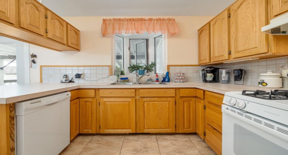 580 McDougall Street, Pincher Creek, Alberta T0K 1W0, 4 Bedroom Bedrooms, 0 ,3 BathroomBathrooms,Residential,For Sale,McDougall,0,A2328498