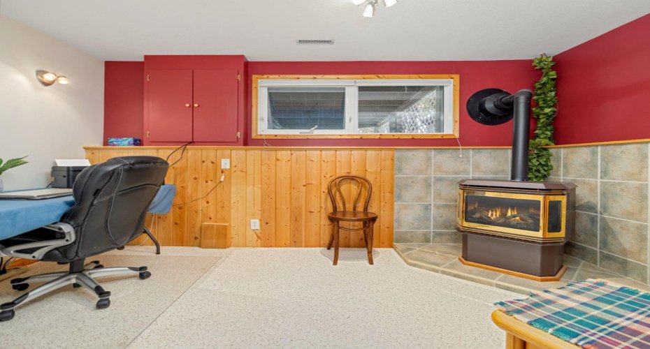 580 McDougall Street, Pincher Creek, Alberta T0K 1W0, 4 Bedroom Bedrooms, 0 ,3 BathroomBathrooms,Residential,For Sale,McDougall,0,A2328498