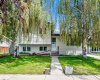 22 Robinson Drive, Okotoks, Alberta T1S 1C4, 4 Bedroom Bedrooms, 0 ,3 BathroomBathrooms,Residential,For Sale,Robinson,0,A2328510