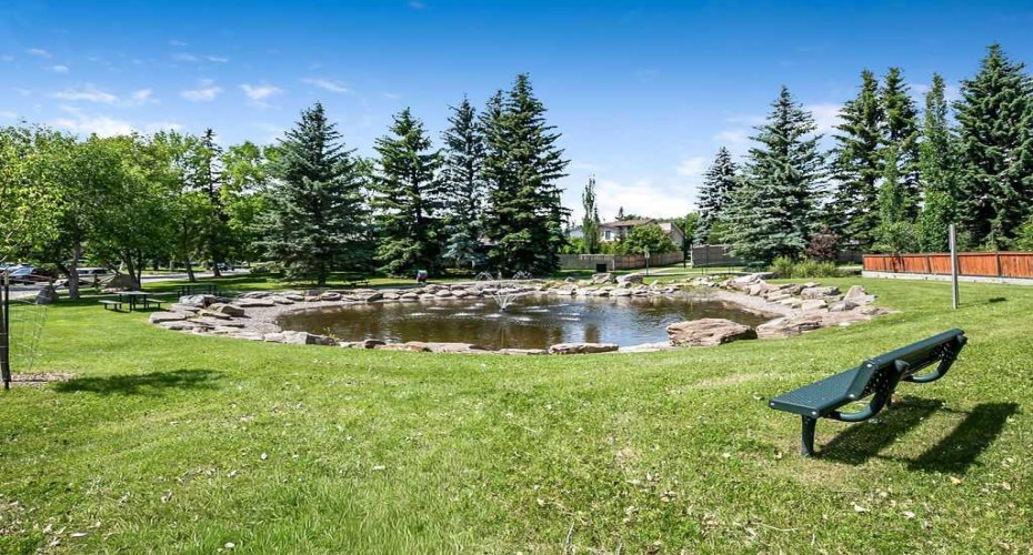 22 Robinson Drive, Okotoks, Alberta T1S 1C4, 4 Bedroom Bedrooms, 0 ,3 BathroomBathrooms,Residential,For Sale,Robinson,0,A2328510