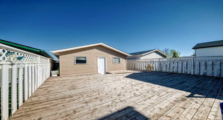 111 Martin Crossing Close, Calgary, Alberta T3J3S2, 4 Bedroom Bedrooms, 0 ,3 BathroomBathrooms,Residential,For Sale,Martin Crossing,0,A2328519