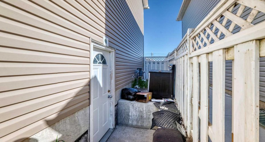 111 Martin Crossing Close, Calgary, Alberta T3J3S2, 4 Bedroom Bedrooms, 0 ,3 BathroomBathrooms,Residential,For Sale,Martin Crossing,0,A2328519