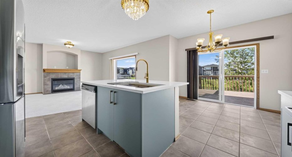 744 Luxstone Landing, Airdrie, Alberta T4B 3L1, 4 Bedroom Bedrooms, 0 ,4 BathroomBathrooms,Residential,For Sale,Luxstone,0,A2328521
