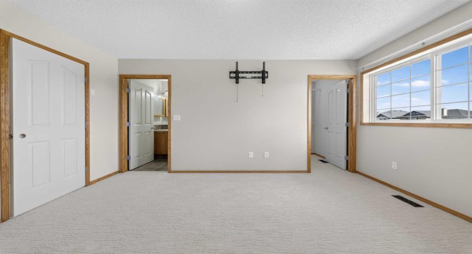 744 Luxstone Landing, Airdrie, Alberta T4B 3L1, 4 Bedroom Bedrooms, 0 ,4 BathroomBathrooms,Residential,For Sale,Luxstone,0,A2328521