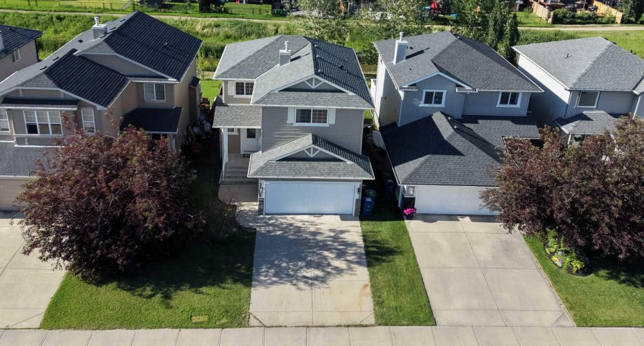 744 Luxstone Landing, Airdrie, Alberta T4B 3L1, 4 Bedroom Bedrooms, 0 ,4 BathroomBathrooms,Residential,For Sale,Luxstone,0,A2328521