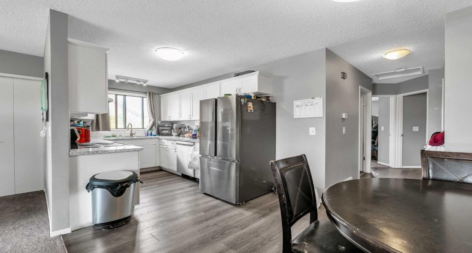 319 Templemont Place, Calgary, Alberta T1Y 5A7, 2 Bedroom Bedrooms, 0 ,2 BathroomBathrooms,Residential,For Sale,Templemont,0,A2328531
