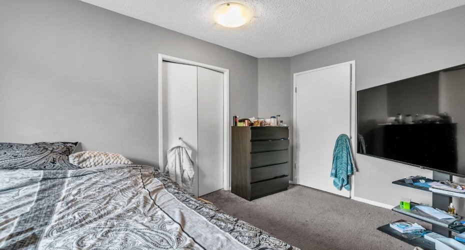 319 Templemont Place, Calgary, Alberta T1Y 5A7, 2 Bedroom Bedrooms, 0 ,2 BathroomBathrooms,Residential,For Sale,Templemont,0,A2328531