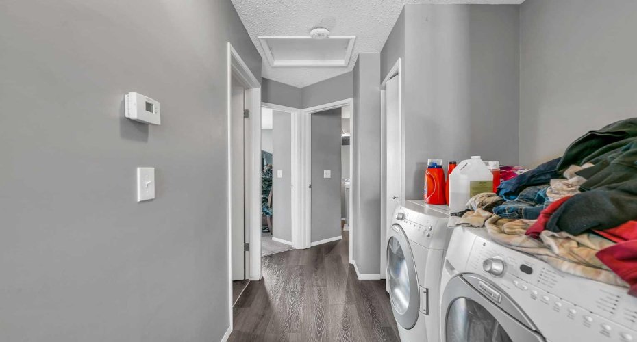 319 Templemont Place, Calgary, Alberta T1Y 5A7, 2 Bedroom Bedrooms, 0 ,2 BathroomBathrooms,Residential,For Sale,Templemont,0,A2328531