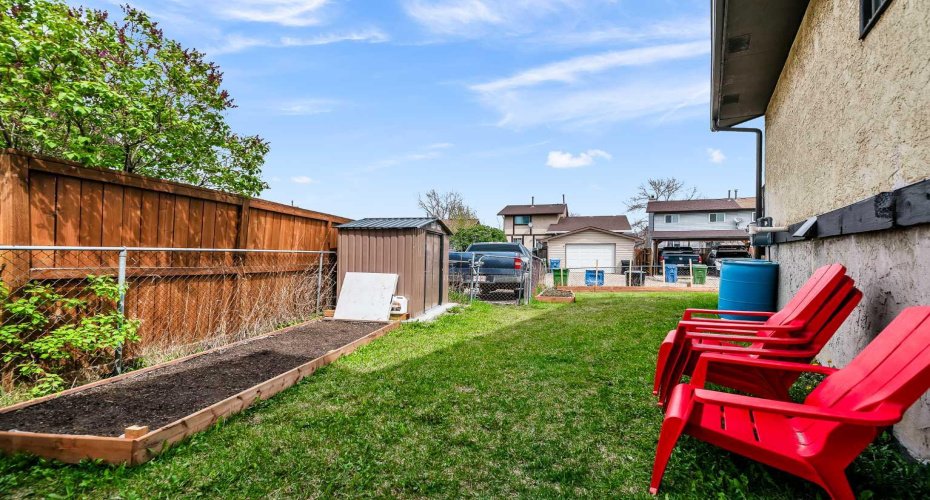 319 Templemont Place, Calgary, Alberta T1Y 5A7, 2 Bedroom Bedrooms, 0 ,2 BathroomBathrooms,Residential,For Sale,Templemont,0,A2328531