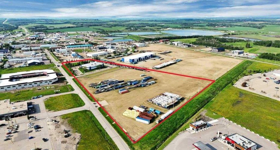 33 Schenk Industrial Road, Sylvan Lake, Alberta T4S 2J9, 0 , 0 ,0,Commercial,For Lease,Schenk Industrial,0,A2328547