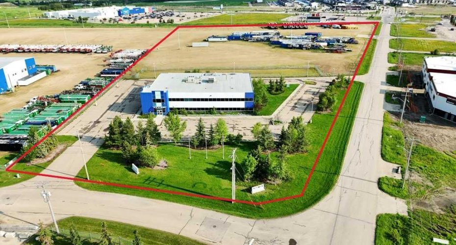 33 Schenk Industrial Road, Sylvan Lake, Alberta T4S 2J9, 0 , 0 ,0,Commercial,For Lease,Schenk Industrial,0,A2328547