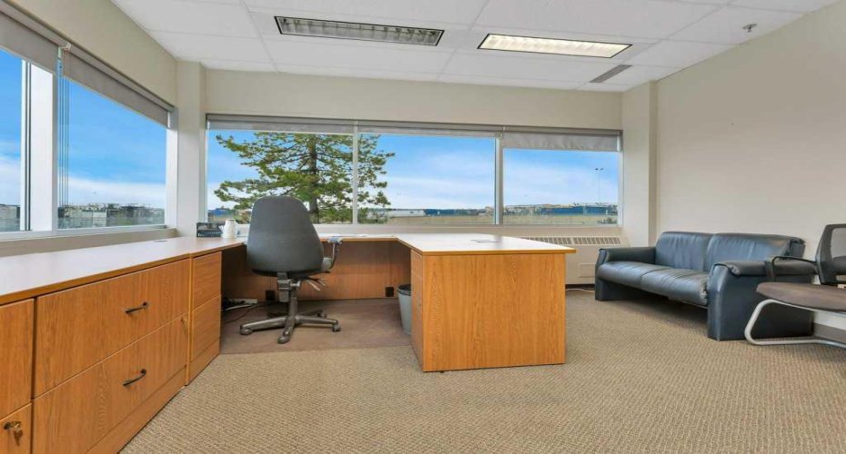 33 Schenk Industrial Road, Sylvan Lake, Alberta T4S 2J9, 0 , 0 ,0,Commercial,For Lease,Schenk Industrial,0,A2328547
