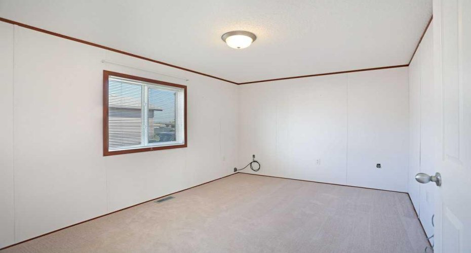 4th bedroom/office/no closet