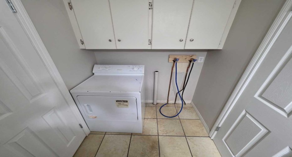 3514 20 Avenue, Lethbridge, Alberta T1k 4G4, 2 Bedroom Bedrooms, 0 ,2 BathroomBathrooms,Residential,For Sale,20,0,A2328556