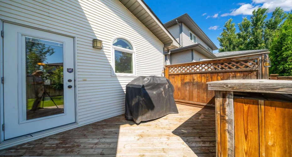 76 Somerset Place, Medicine Hat, Alberta T1B0H1, 4 Bedroom Bedrooms, 0 ,3 BathroomBathrooms,Residential,For Sale,Somerset,0,A2328565