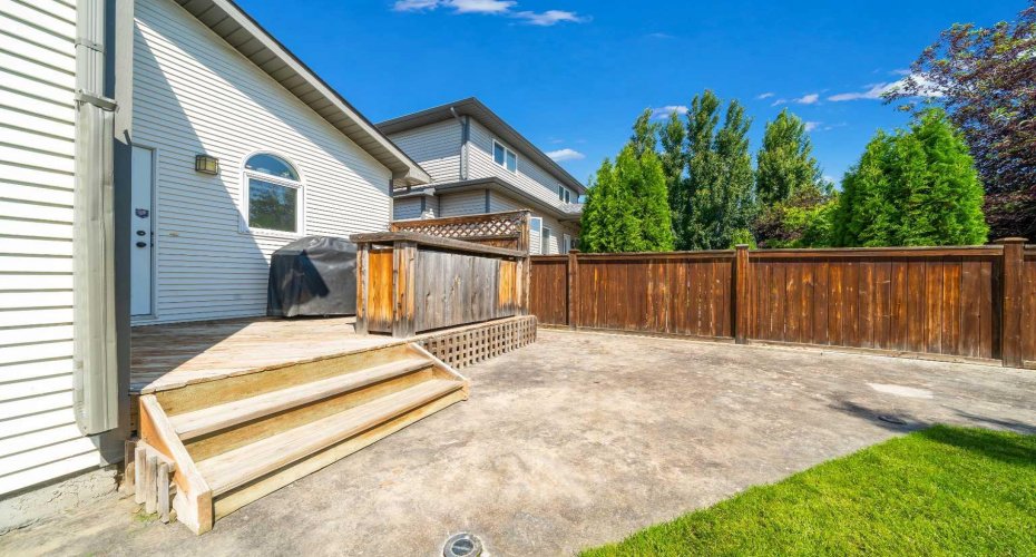 76 Somerset Place, Medicine Hat, Alberta T1B0H1, 4 Bedroom Bedrooms, 0 ,3 BathroomBathrooms,Residential,For Sale,Somerset,0,A2328565