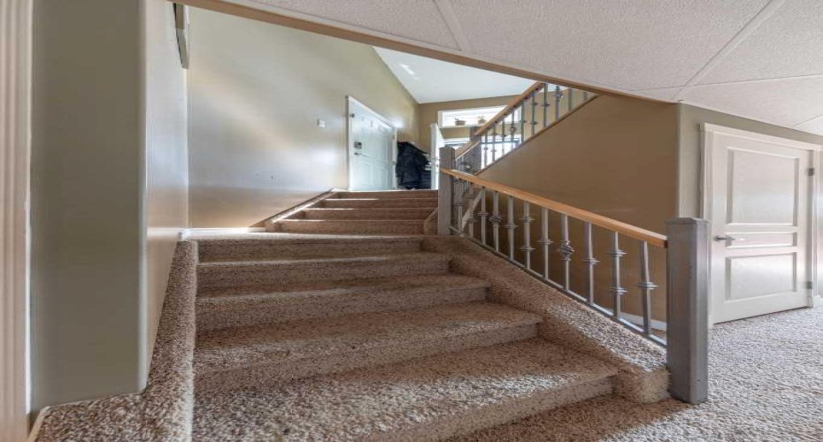 2308 58 Avenue, Lloydminster, Alberta T9V2Y5, 5 Bedroom Bedrooms, 0 ,3 BathroomBathrooms,Residential,For Sale,58,0,A2328579