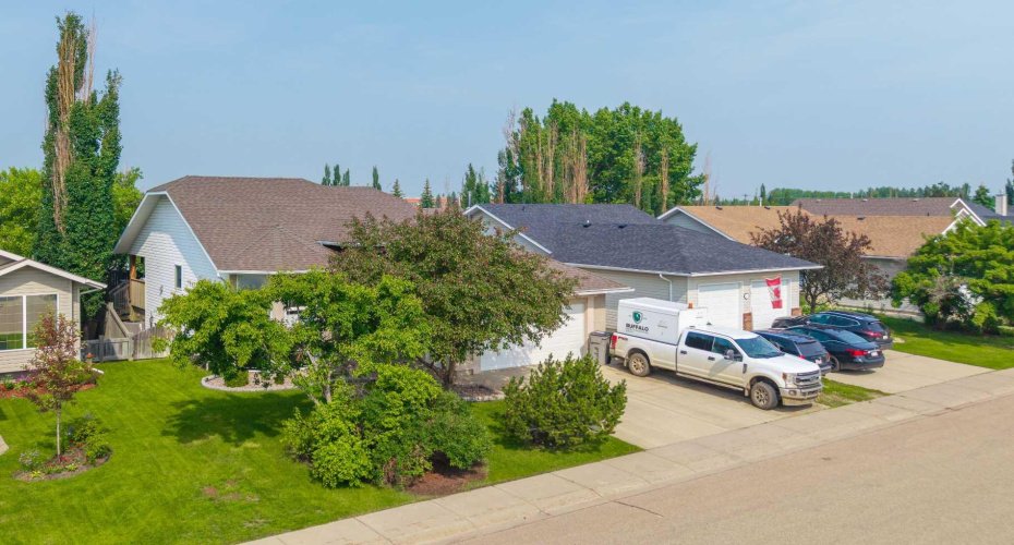 2308 58 Avenue, Lloydminster, Alberta T9V2Y5, 5 Bedroom Bedrooms, 0 ,3 BathroomBathrooms,Residential,For Sale,58,0,A2328579