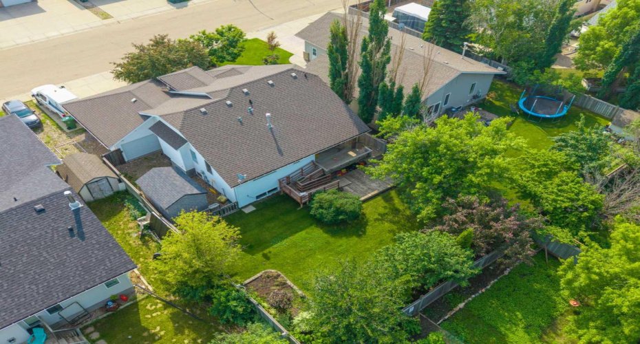 2308 58 Avenue, Lloydminster, Alberta T9V2Y5, 5 Bedroom Bedrooms, 0 ,3 BathroomBathrooms,Residential,For Sale,58,0,A2328579