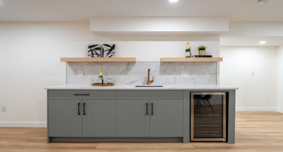 basement bar