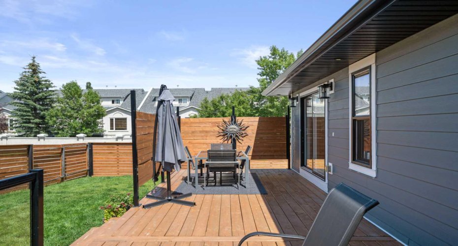 49 Sunlake Road, Calgary, Alberta T2X 3G8, 4 Bedroom Bedrooms, 0 ,3 BathroomBathrooms,Residential,For Sale,Sunlake,0,A2328114