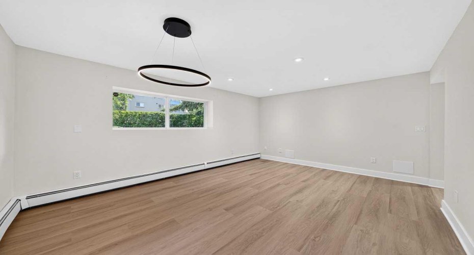 2117 16 Street, Calgary, Alberta T2T 4E5, 2 Bedroom Bedrooms, 0 ,1 BathroomBathrooms,Residential,For Sale,16,0,A2328202