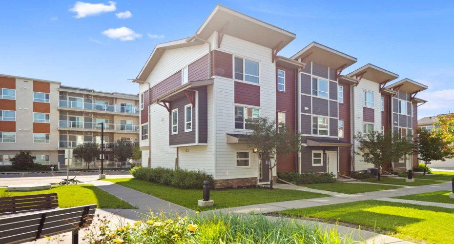 209 Harvest Hills Common, Calgary, Alberta T3K 2M7, 3 Bedroom Bedrooms, 0 ,3 BathroomBathrooms,Residential,For Sale,Harvest Hills,0,A2328501